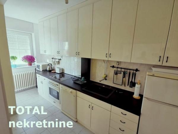 Slika 2 - Stan,NOVI SAD,CENTAR,kv: 64.00, € 226600, ID: 1086145