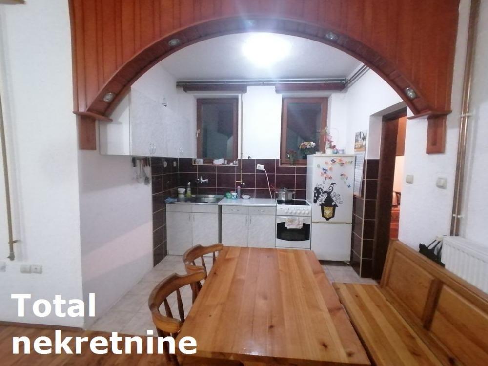 Slika 7 - Stan,NOVI SAD,ADICE,kv: 122.00, € 113300, ID: 1094257