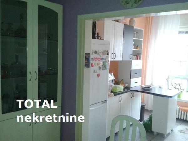 Slika 6 - Stan,NOVI SAD,GRBAVICA,kv: 93.00, € 267800, ID: 1074045