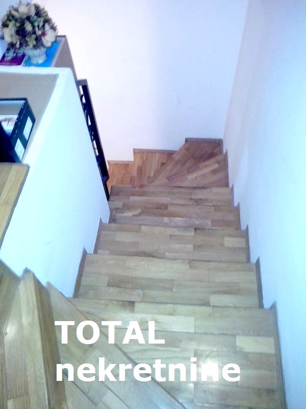 Slika 6 - Stan,NOVI SAD,PODBARA,kv: 87.00, € 144200, ID: 1075999