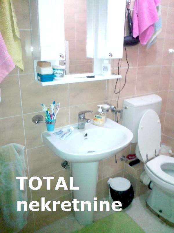 Slika 11 - Stan,NOVI SAD,PODBARA,kv: 87.00, € 144200, ID: 1075999