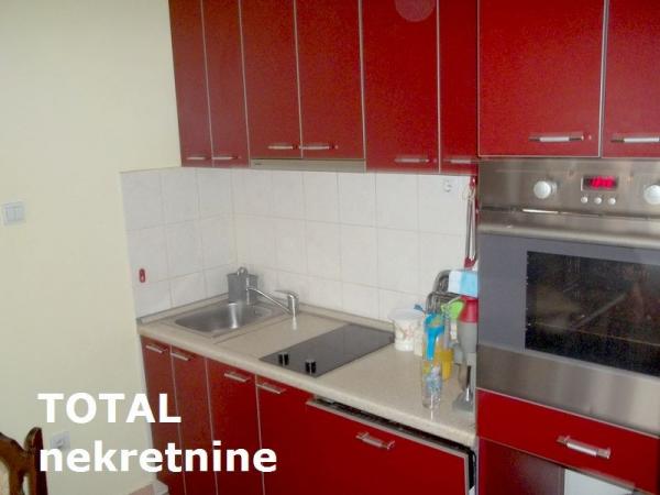 Slika 4 - Stan,NOVI SAD,CENTAR,kv: 76.00, € 185400, ID: 1052324