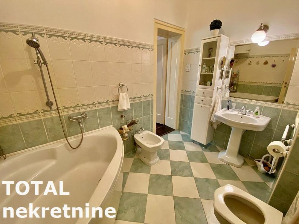 Slika 11 - Stan,NOVI SAD,CENTAR,kv: 120.00, € 267800, ID: 1094114