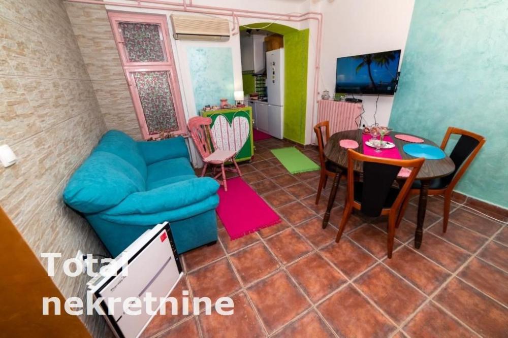 Slika 6 - Stan,NOVI SAD,CENTAR,kv: 61.00, € 133900, ID: 1093350