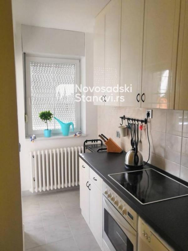 Slika 8 - Konforan dvosoban stan 64m Centar