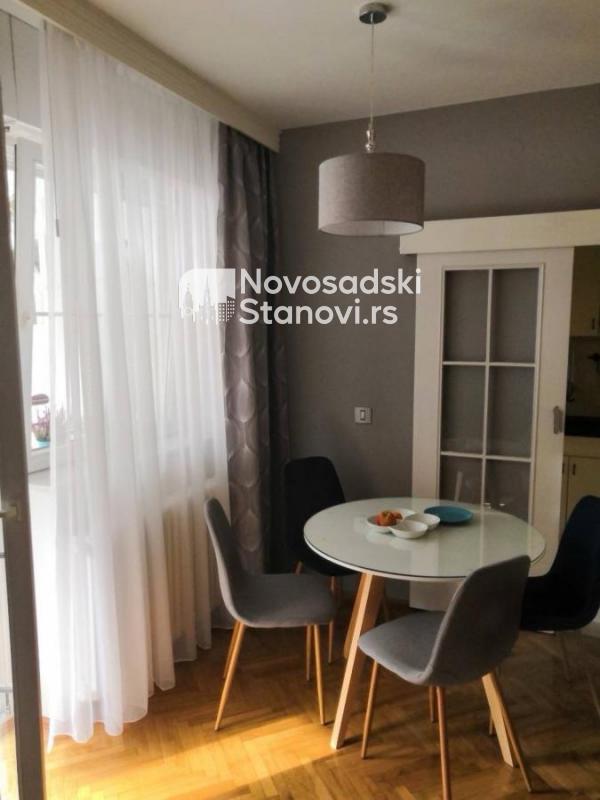 Slika 1 - Konforan dvosoban stan 64m Centar