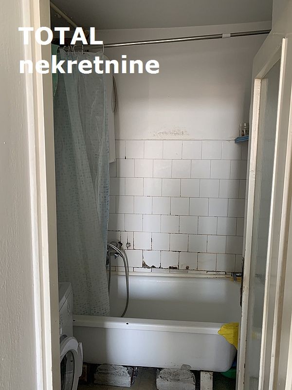 Slika 5 - Stan,NOVI SAD,CENTAR,kv: 60.00, € 154500, ID: 1090184