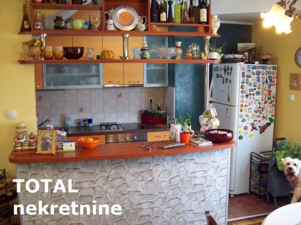 Slika 6 - Stan,NOVI SAD,CARA DUSANA,kv: 57.00, € 103000, ID: 1077814