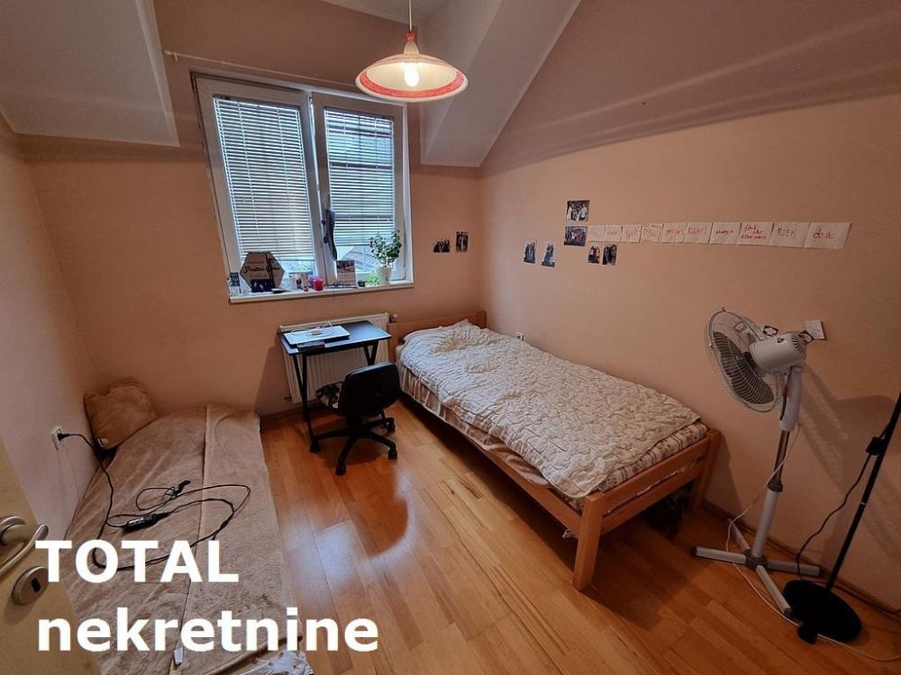 Slika 1 - Stan,NOVI SAD,CENTAR,kv: 69.00, € 185400, ID: 1093091