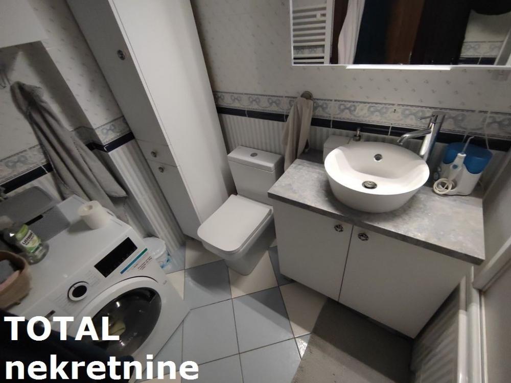 Slika 7 - Stan,NOVI SAD,CENTAR,kv: 49.00, € 155000, ID: 1094678