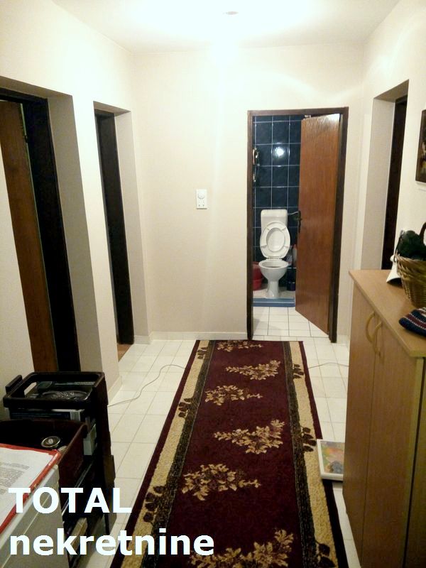 Slika 10 - Stan,PETROVARADIN,BLOK VILA,kv: 80.00, € 133900, ID: 1049880