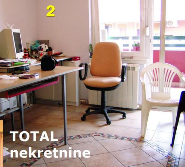 Slika 2 - Stan,NOVI SAD,BULEVAR,kv: 110.00, € 185400, ID: 1088909