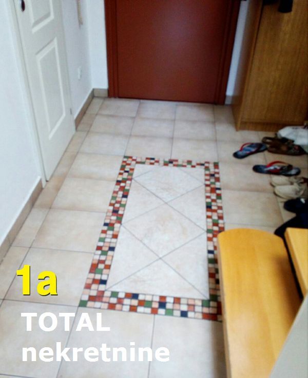 Slika 9 - Stan,NOVI SAD,BULEVAR,kv: 110.00, € 185400, ID: 1088909