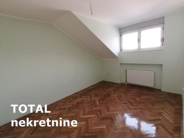 Slika 3 - Stan,NOVI SAD,TELEP,kv: 165.00, € 186950, ID: 1090765