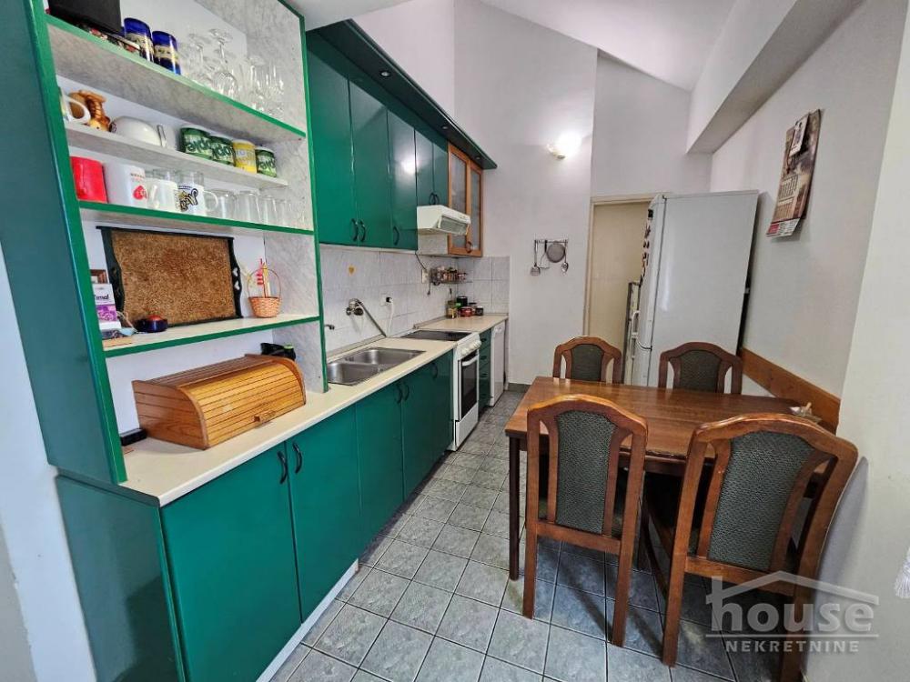 Slika 9 - Stan,NOVI SAD,CENTAR,kv: 91.00, € 298700, ID: 1063657