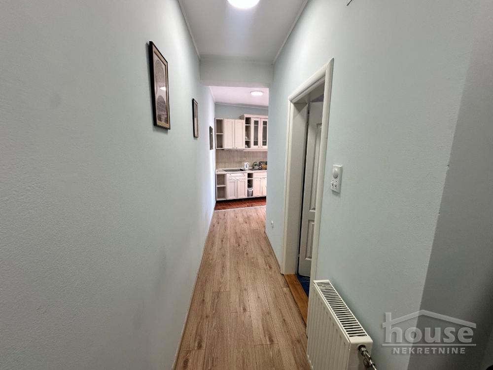 Slika 8 - Stan,NOVI SAD,CENTAR,kv: 35.00, € 97850, ID: 1063683