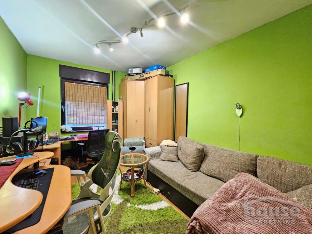 Slika 7 - Stan,NOVI SAD,BULEVAR,kv: 65.00, € 195000, ID: 1063714