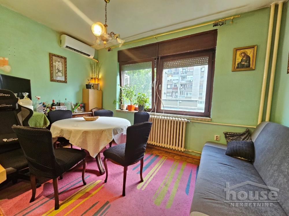 Slika 2 - Stan,NOVI SAD,BULEVAR,kv: 65.00, € 195000, ID: 1063714