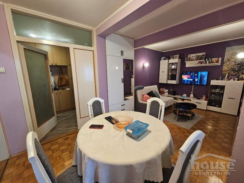 Slika 4 - Stan,NOVI SAD,BULEVAR,kv: 41.00, € 115000, ID: 1063821