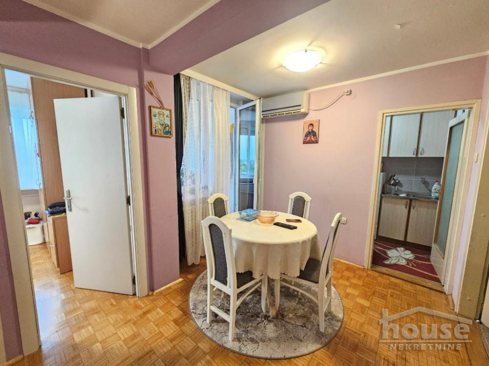Slika 3 - Stan,NOVI SAD,BULEVAR,kv: 41.00, € 115000, ID: 1063821