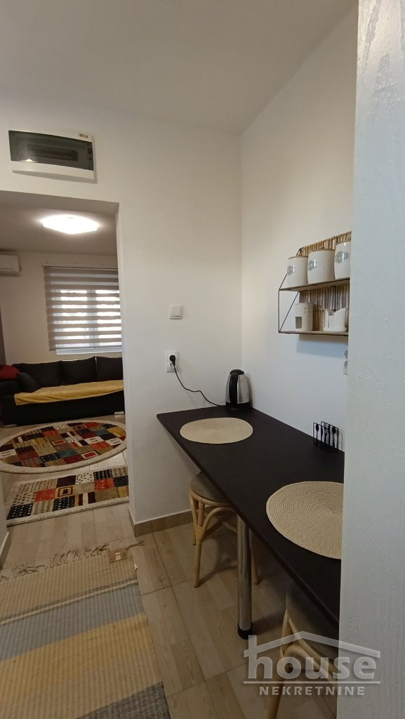 Slika 6 - Stan,NOVI SAD,ADAMOVIĆEVO NASELJE,kv: 22.00, € 66950, ID: 1063011