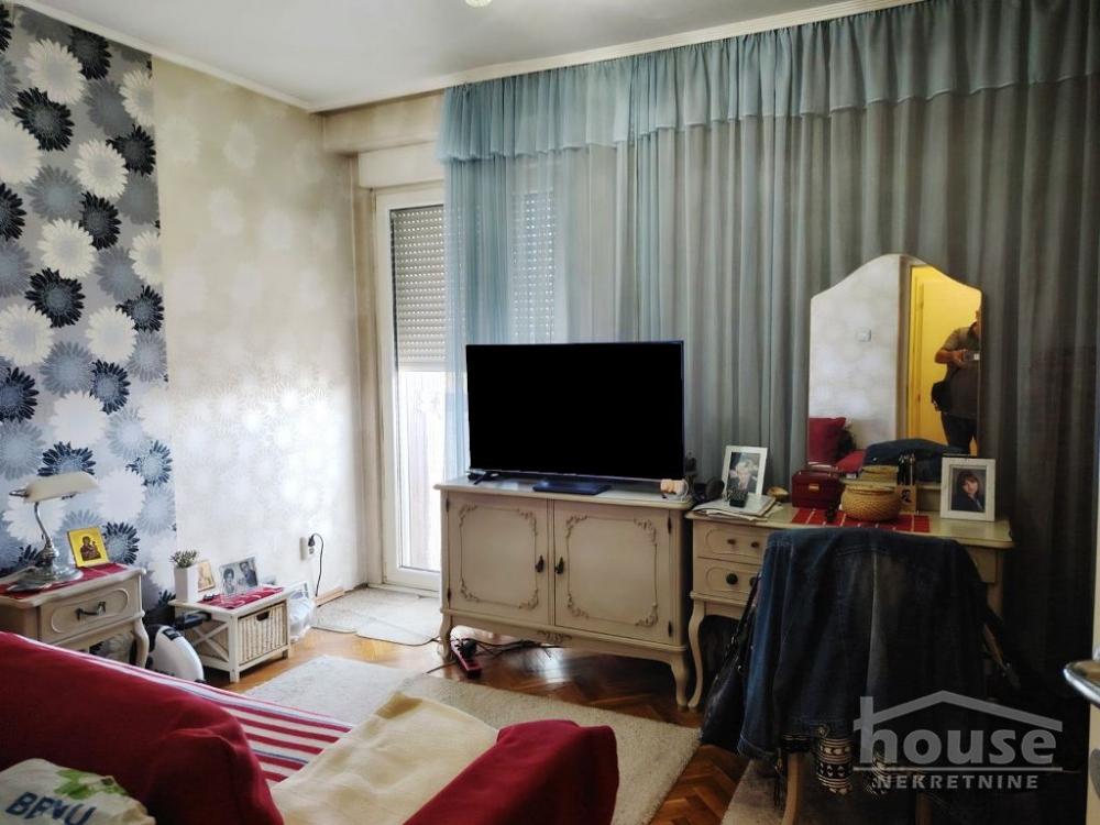 Slika 9 - Stan,NOVI SAD,CENTAR,kv: 71.00, € 172660, ID: 1064063