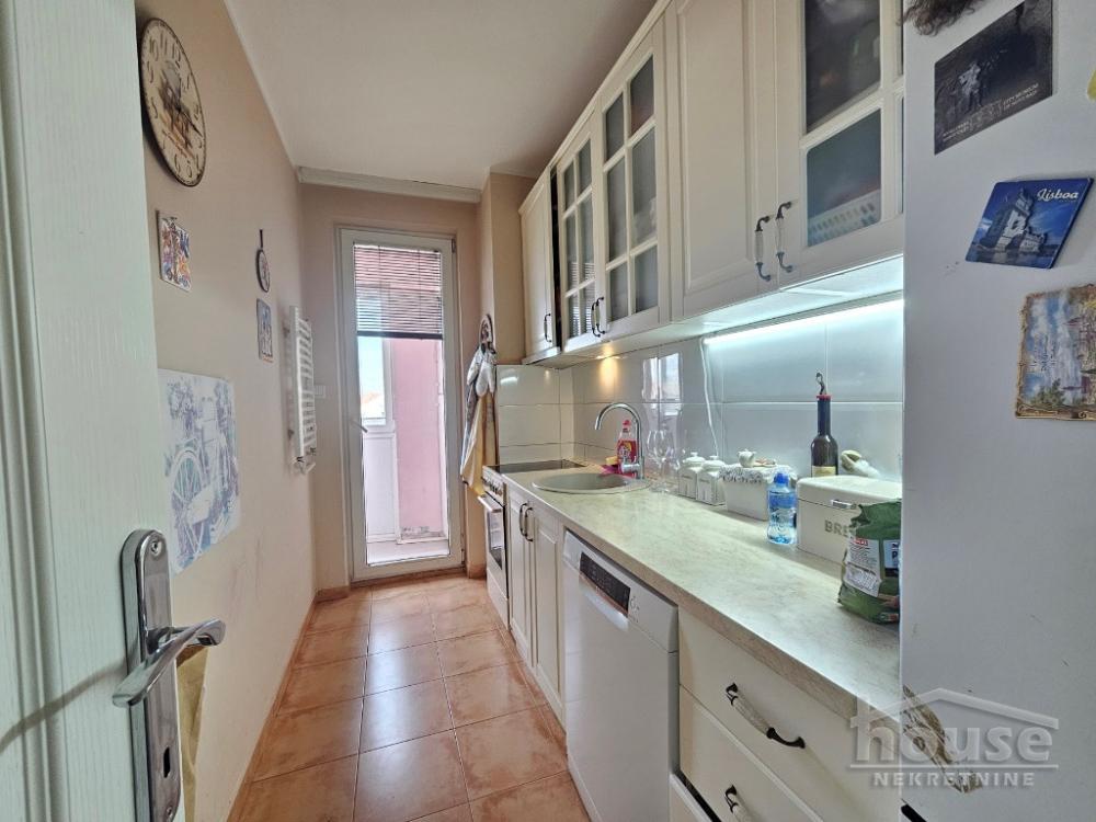 Slika 9 - Stan,NOVI SAD,SOCIJALNO,kv: 70.00, € 216300, ID: 1063446