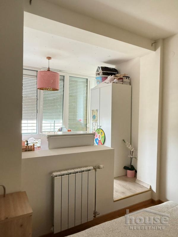 Slika 5 - Stan,NOVI SAD,GRBAVICA,kv: 49.00, € 146360, ID: 1064123