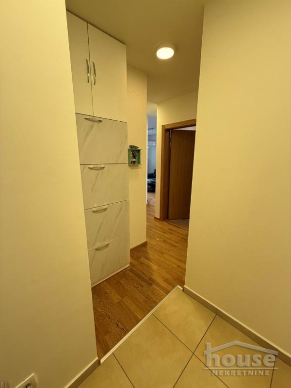 Slika 11 - Stan,NOVI SAD,GRBAVICA,kv: 49.00, € 146360, ID: 1064123