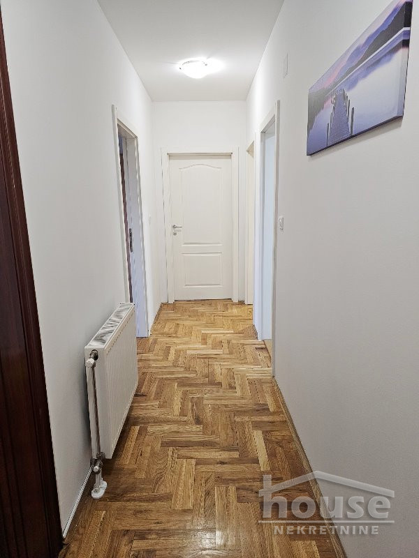 Slika 7 - Stan,NOVI SAD,ADICE,kv: 69.00, € 159650, ID: 1064105