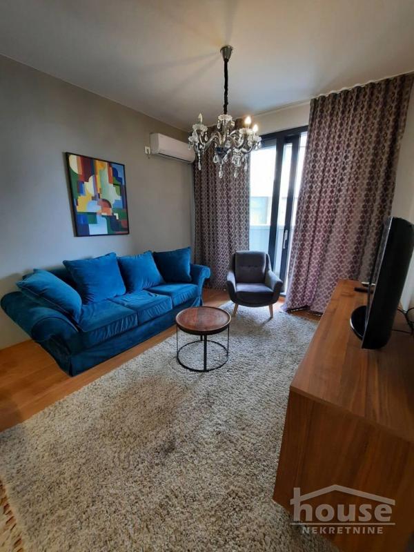 Slika 1 - Stan,NOVI SAD,CENTAR,kv: 49.00, € 250000, ID: 1063737