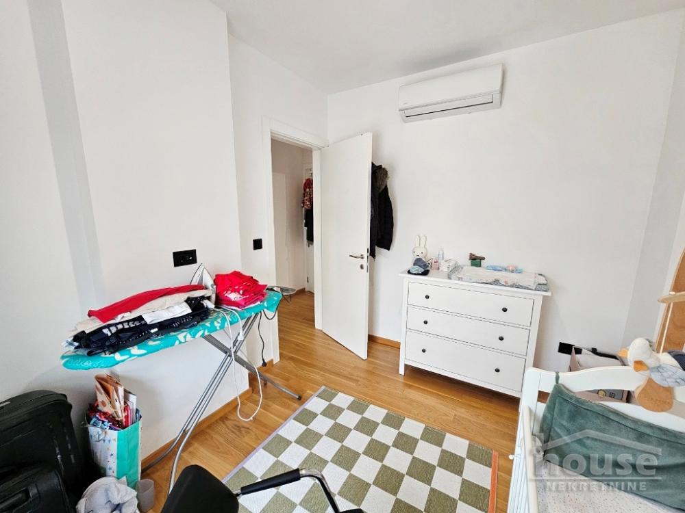 Slika 8 - Stan,NOVI SAD,BULEVAR EVROPE,kv: 85.00, € 221000, ID: 1063245