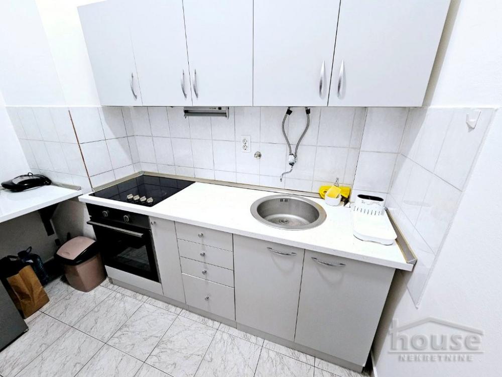 Slika 9 - Stan,NOVI SAD,GRBAVICA,kv: 51.00, € 122400, ID: 1063878