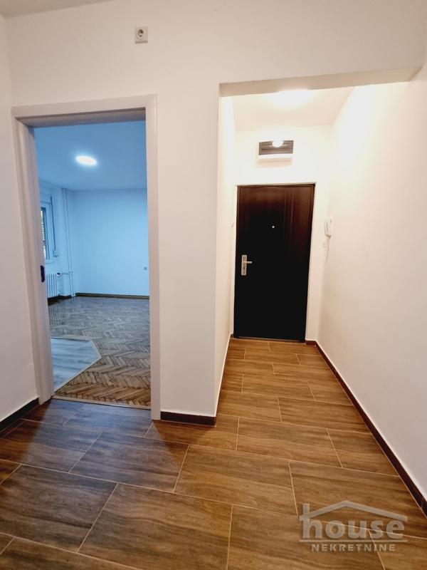 Slika 3 - Stan,NOVI SAD,GRBAVICA,kv: 52.00, € 140000, ID: 1063780