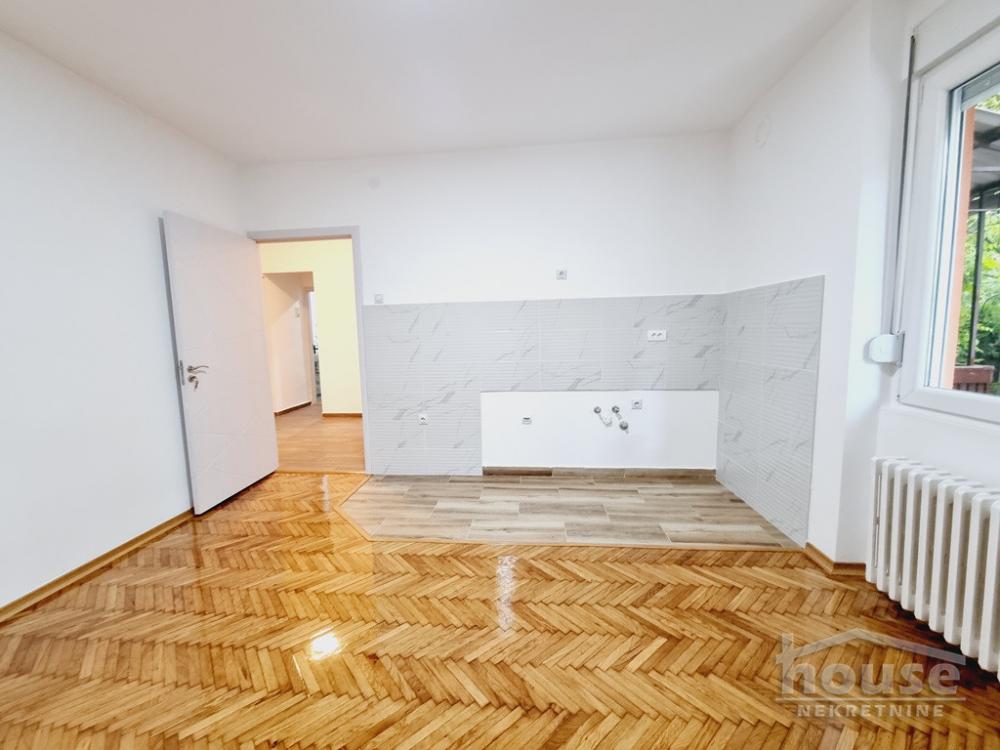 Slika 5 - Stan,NOVI SAD,GRBAVICA,kv: 52.00, € 140000, ID: 1063780