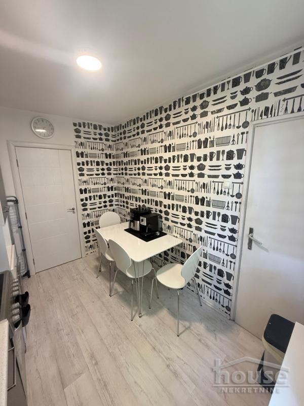 Slika 3 - Stan,NOVI SAD,SAJAM,kv: 55.00, € 149000, ID: 1064096