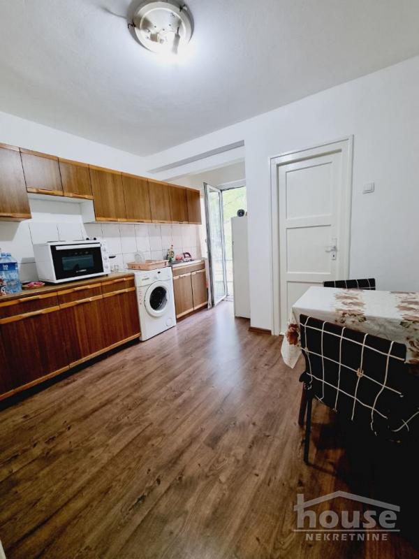 Slika 5 - Stan,NOVI SAD,SATELIT,kv: 33.00, € 82400, ID: 1059136