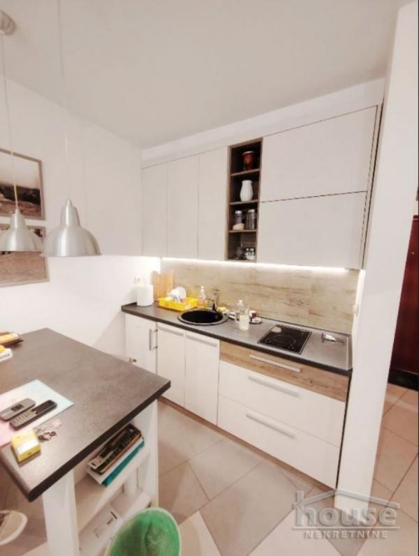 Slika 7 - Stan,NOVI SAD,CENTAR,kv: 24.00, € 85000, ID: 1062029