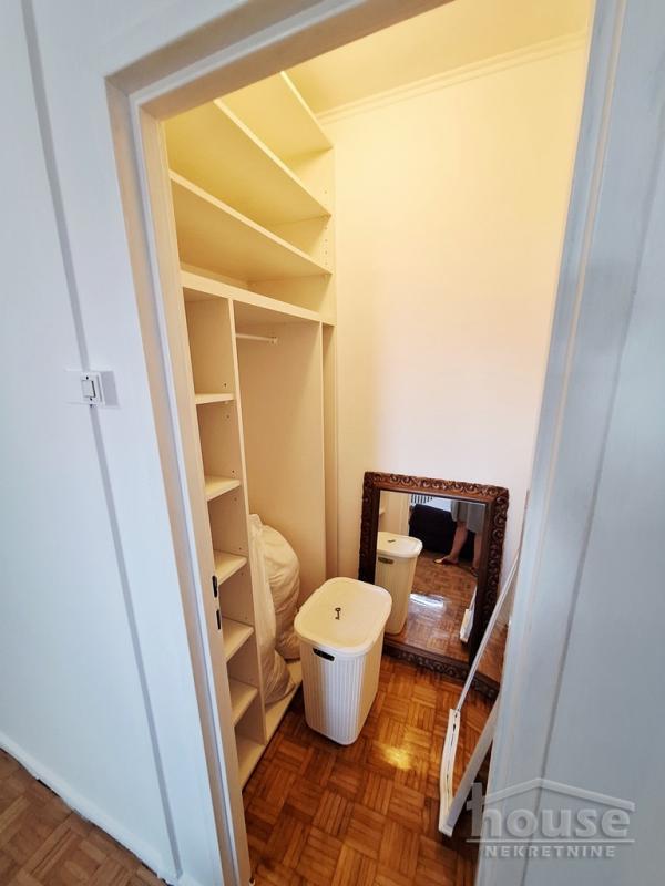 Slika 9 - Stan,NOVI SAD,SAJAM,kv: 65.00, € 150000, ID: 1064064