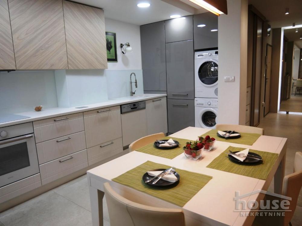 Slika 8 - Stan,NOVI SAD,LIMAN 1,kv: 56.00, € 190000, ID: 1060851