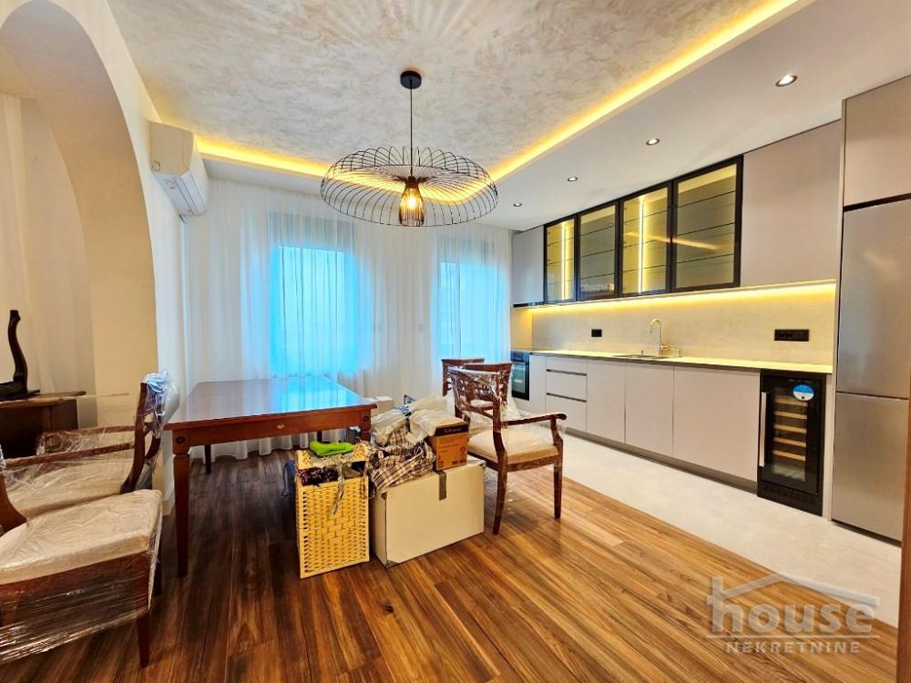 Slika 3 - Stan,NOVI SAD,CENTAR,kv: 119.00, € 321300, ID: 1063404