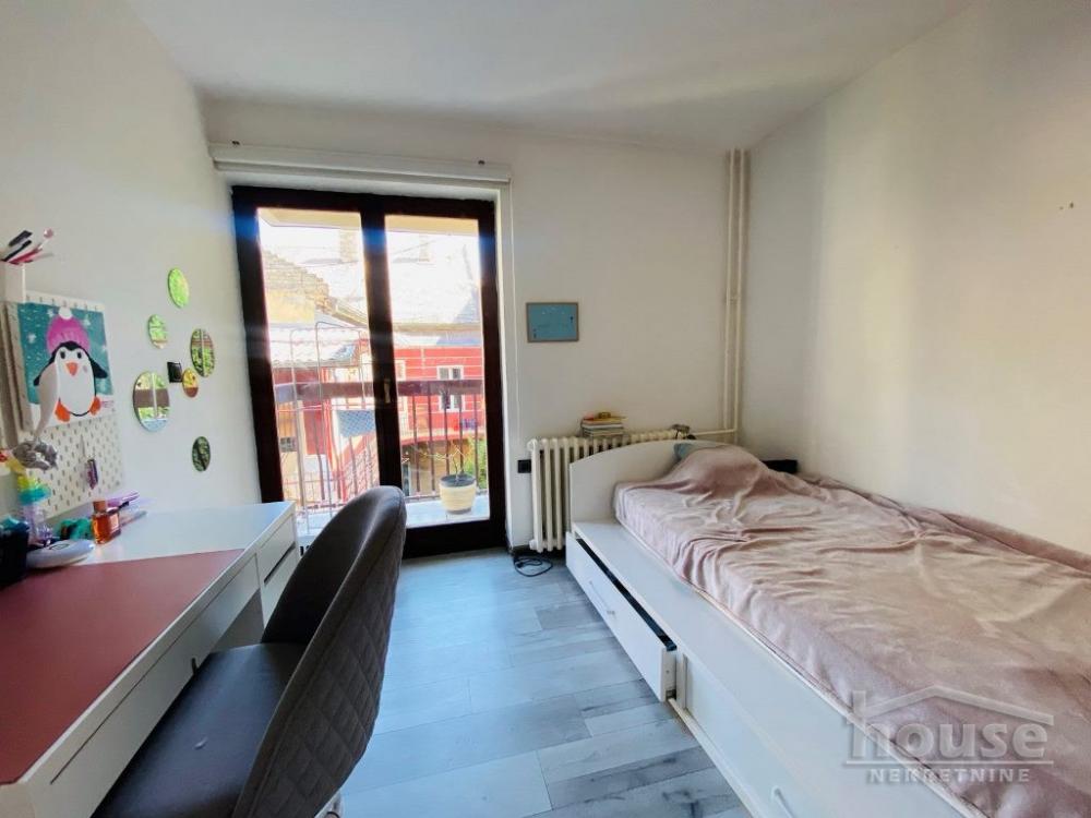 Slika 11 - Stan,NOVI SAD,CENTAR,kv: 102.00, € 247200, ID: 1064032