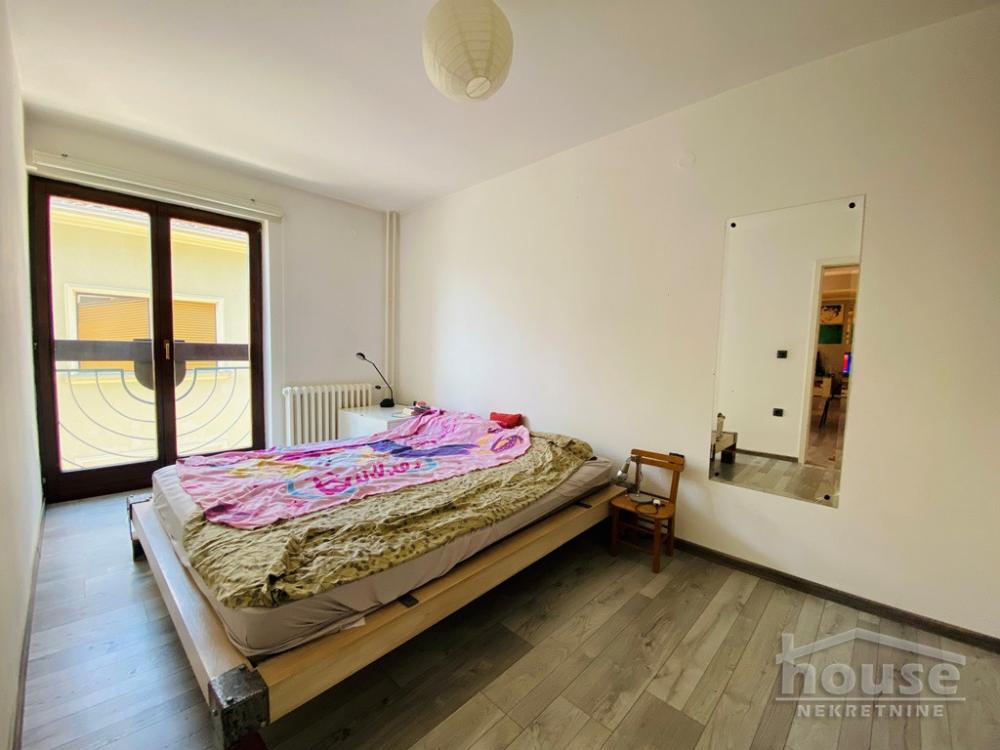 Slika 8 - Stan,NOVI SAD,CENTAR,kv: 102.00, € 247200, ID: 1064032