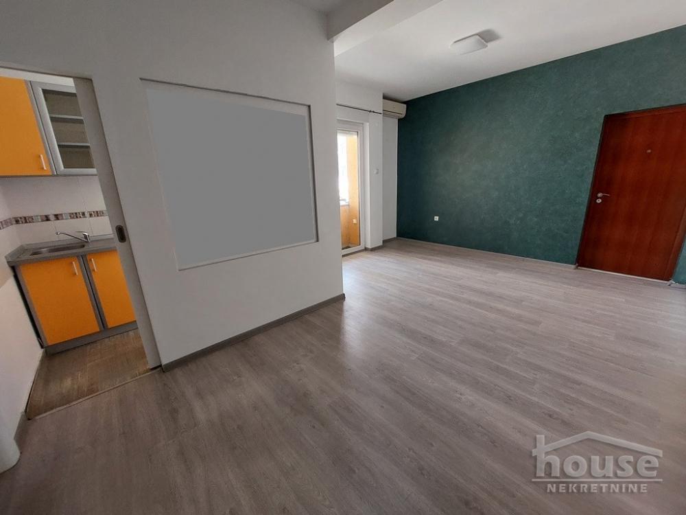 Slika 1 - Stan,NOVI SAD,GRBAVICA,kv: 69.00, € 185000, ID: 1064054