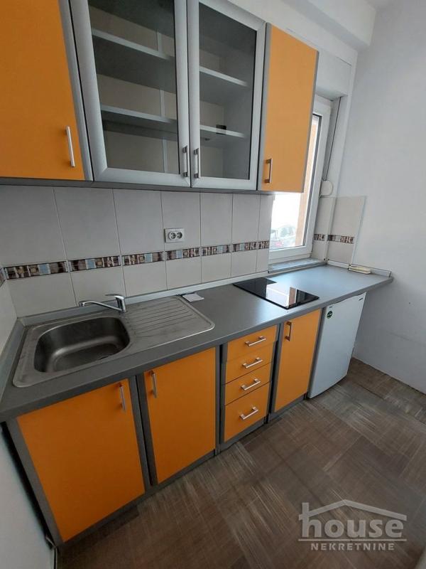 Slika 8 - Stan,NOVI SAD,GRBAVICA,kv: 69.00, € 185000, ID: 1064054
