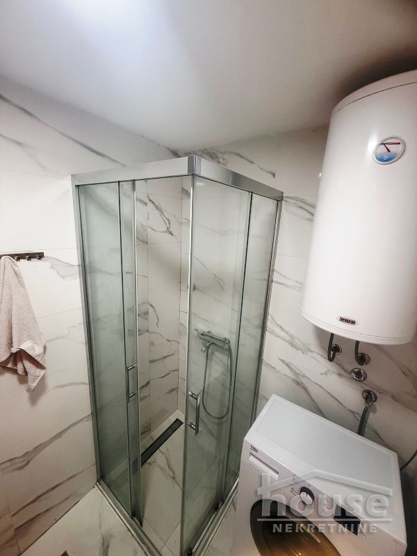 Slika 6 - Stan,NOVI SAD,BULEVAR EVROPE,kv: 24.00, € 59740, ID: 1064053