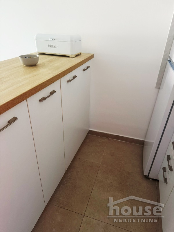 Slika 2 - Stan,NOVI SAD,BULEVAR EVROPE,kv: 24.00, € 59740, ID: 1064053