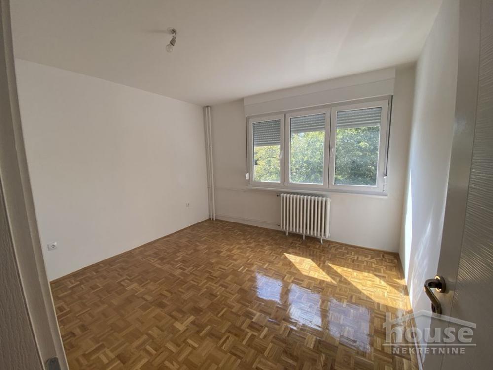 Slika 3 - Stan,NOVI SAD,AVIJACIJA,kv: 64.00, € 155000, ID: 1061993