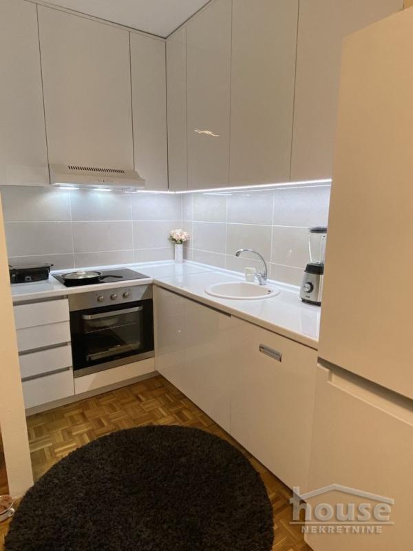 Slika 4 - Stan,NOVI SAD,AVIJACIJA,kv: 64.00, € 155000, ID: 1061993