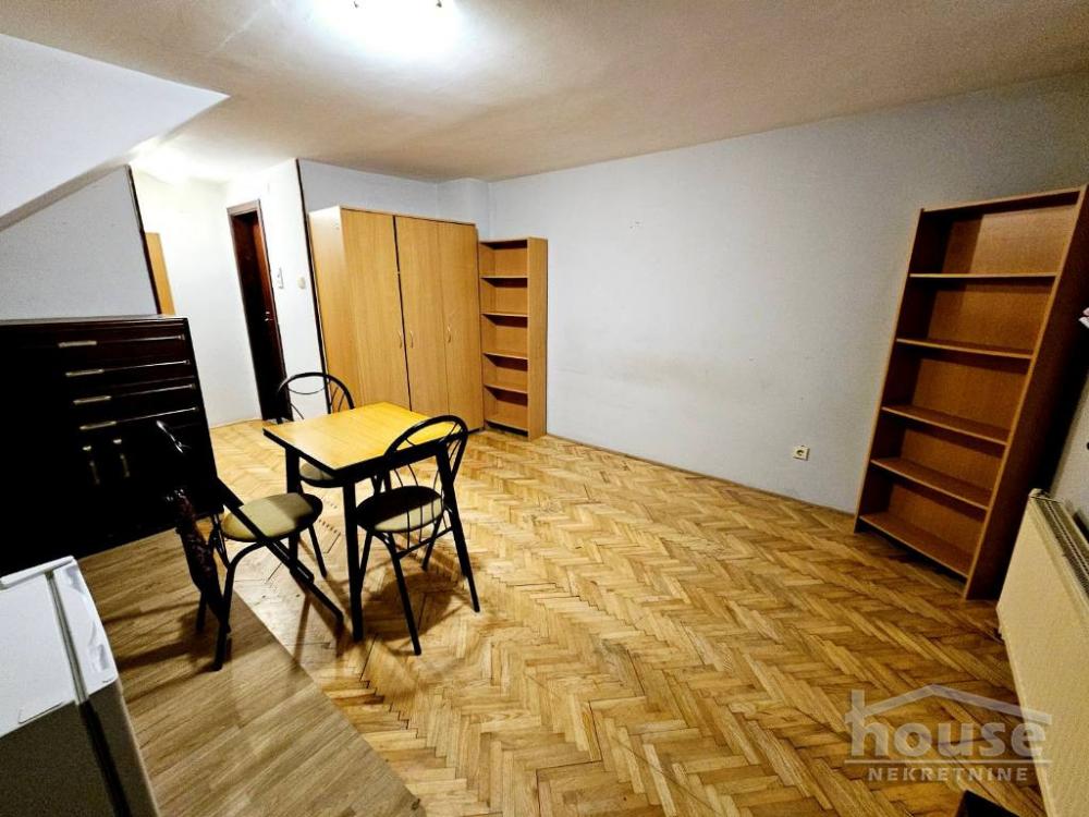 Slika 3 - Stan,NOVI SAD,GRBAVICA,kv: 28.00, € 68000, ID: 1064072